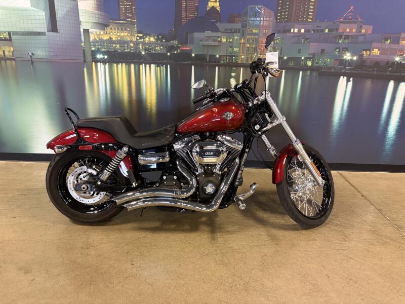 FXDWG 2017 Wide Glide®