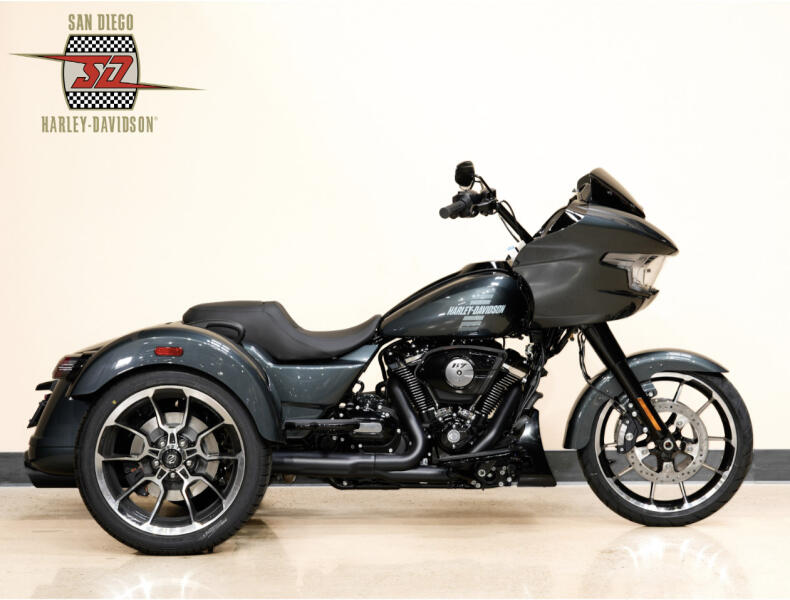 Harley-Davidson® Road Glide 3 2026