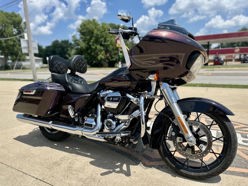FLTRXS 2017 Road Glide® Special