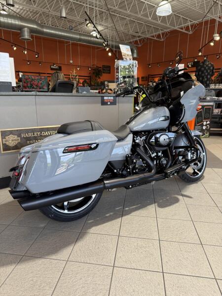 FLTRX 2026 Road Glide®