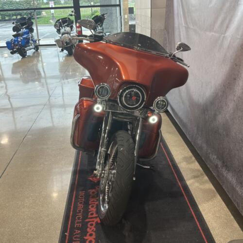 2011 Harley-Davidson® Street Glide® Sedona Orange thumb 2