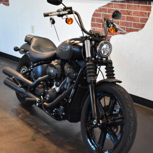 2022 Harley-Davidson® Street Bob® 114 Vivid Black thumb 3