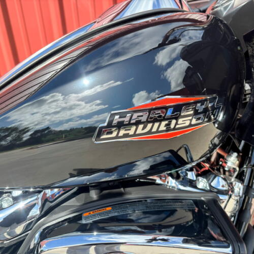 2026 Harley-Davidson® Road Glide® FLTRX VIVID BLACK thumb 0