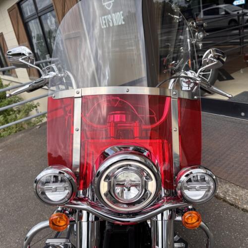 2024 Harley-Davidson® Hydra-Glide Revival thumb 2