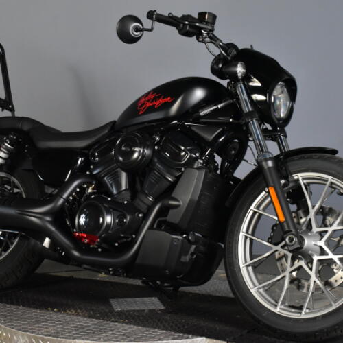 2025 Harley-Davidson® Nightster® Special Black Denim thumb 2