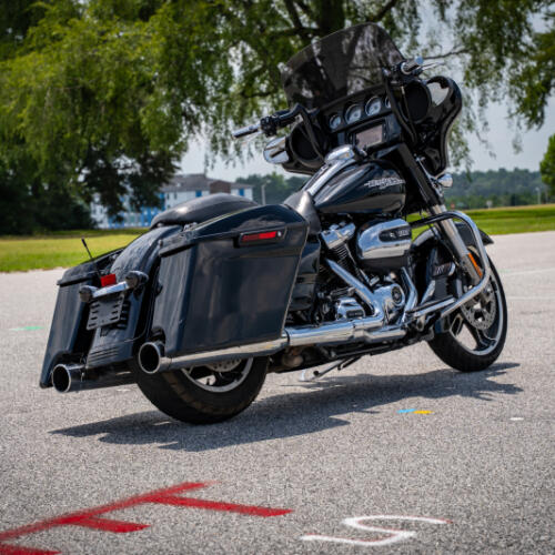 2017 Harley-Davidson Street Glide Special FLHXS thumb 2