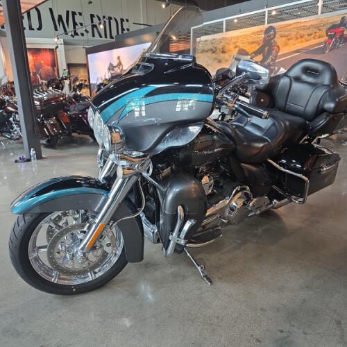 Harley-Davidson® CVO™ Ultra Limited 2015 thumb 1