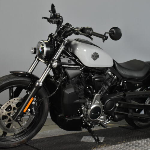 2024 Harley-Davidson® Nightster™ RH975 thumb 0