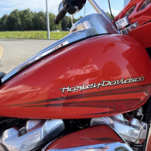 2017 Harley-Davidson® Road Glide® Special Custom Colour Laguna Orange thumb 1