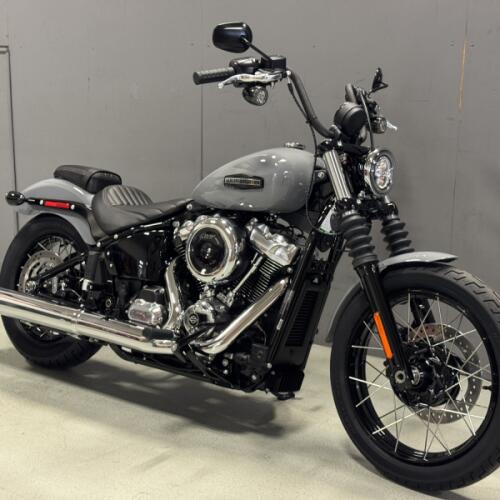 FXBB 2026 Street Bob® thumb 3
