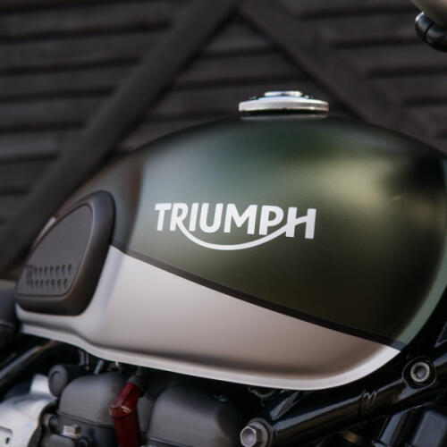 2020 (20) Triumph Street Scrambler 900 thumb 1