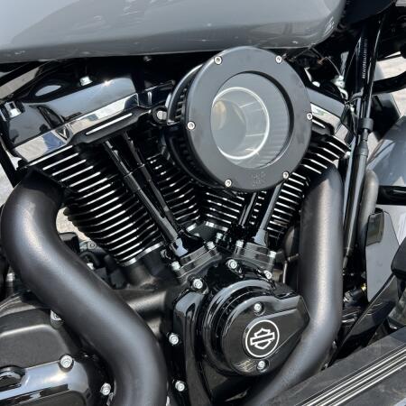 FLTRX 2026 Road Glide® thumb 2