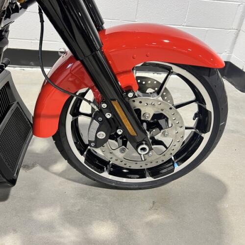2026 Harley-Davidson® Road Glide 3 Blood Orange FLTRT thumb 2
