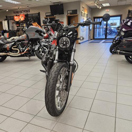 RH975S 2026 Nightster Special® thumb 2