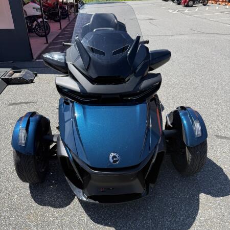 2020 Can-Am Spyder RT – 10,974 Miles – $14,999 thumb 1
