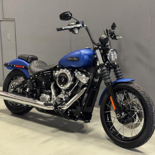 FXBB 2026 Street Bob® thumb 3