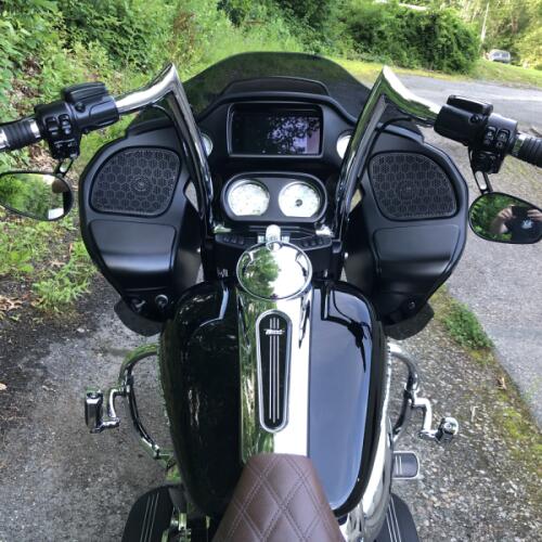 2020 Harley-Davidson® Road Glide® Vivid Black thumb 0