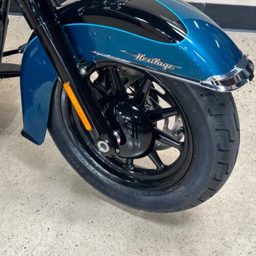 Harley-Davidson® Heritage Classic 2026 thumb 2