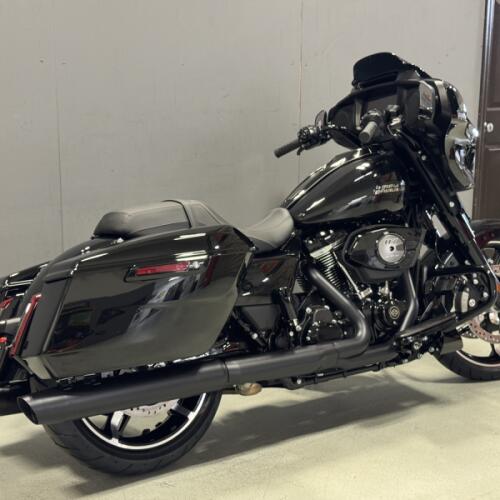 FLHX 2026 Street Glide® thumb 2