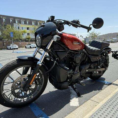 2025 Harley-Davidson® Nightster® Special thumb 1