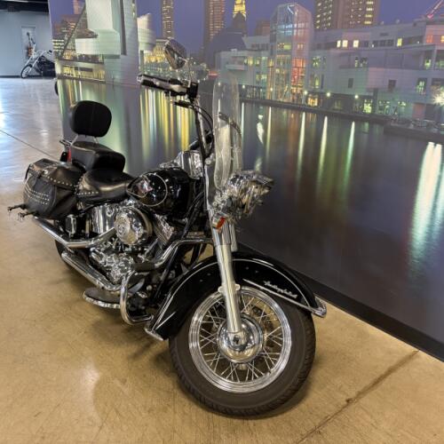 FLSTC 2009 Heritage Softail® Classic thumb 1