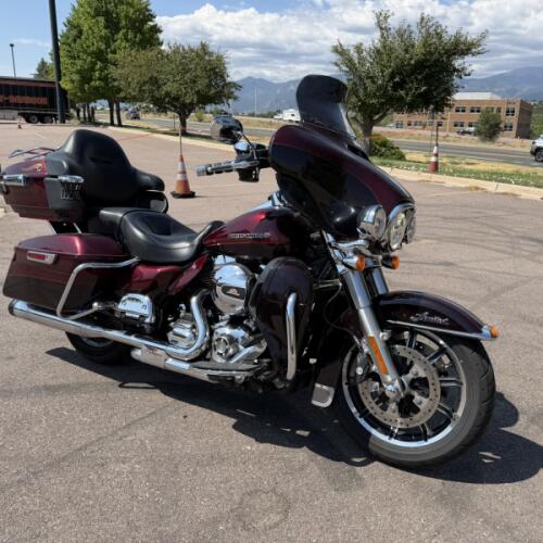 2015 Harley-Davidson® Ultra Limited Low thumb 3