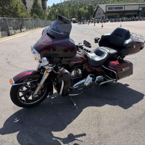 2015 Harley-Davidson® Ultra Limited Low thumb 1