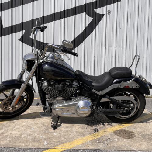 2019 Harley-Davidson® Low Rider® Midnight Blue thumb 2