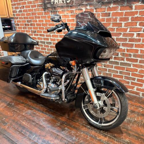 FLTRXS 2015 Road Glide® Special thumb 2