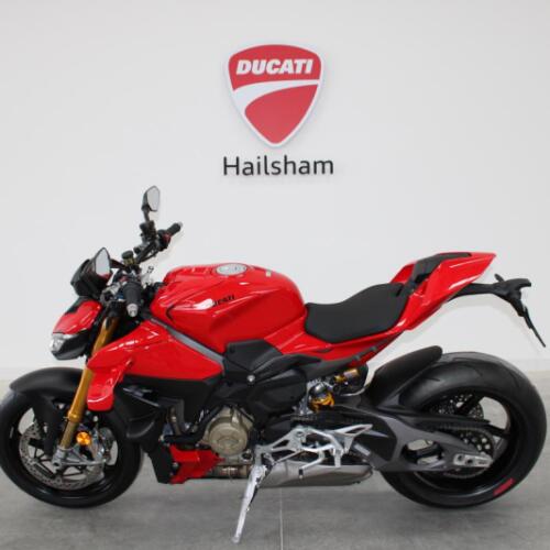 Ducati Streetfighter V4S, Brand New and Unregistered 2026 Model, Ducati Red thumb 1
