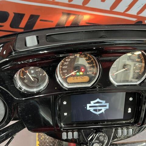 FLHXS 2019 Street Glide® Special thumb 0