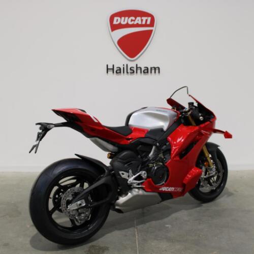NEW 2026 Ducati Panigale V4R in Ducati Red, Brand New Unregistered thumb 3