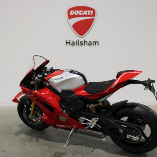 NEW 2026 Ducati Panigale V4R in Ducati Red, Brand New Unregistered thumb 2