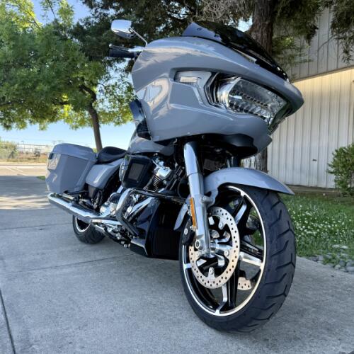 FLTRX 2026 Road Glide® thumb 3
