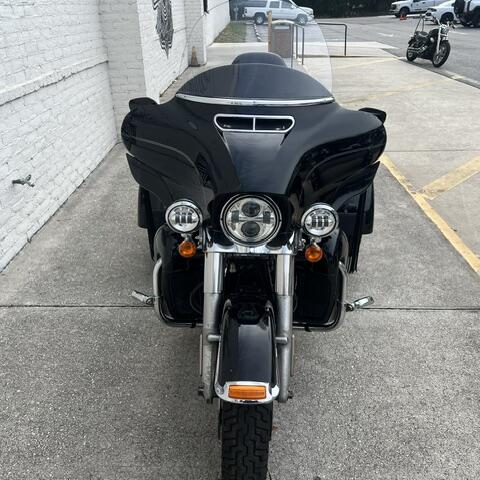 FLHTCUTG 2015 Tri Glide® Ultra thumb 2