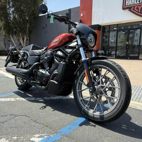 2025 Harley-Davidson® Nightster® Special thumb 3