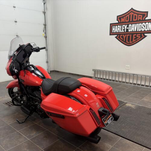 FLHX 2026 Street Glide® thumb 1