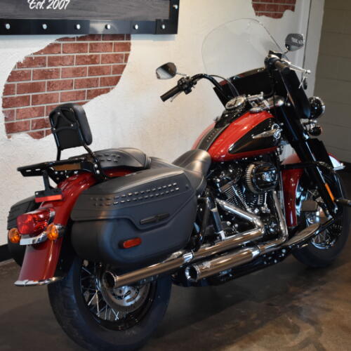 2020 Harley-Davidson® Heritage Classic 114 Billiard Red/Vivid Black thumb 2