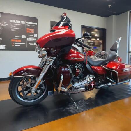 2019 Harley-Davidson® Ultra Limited WKDRED/TWTDCHRY W/PINSTRIPE thumb 2