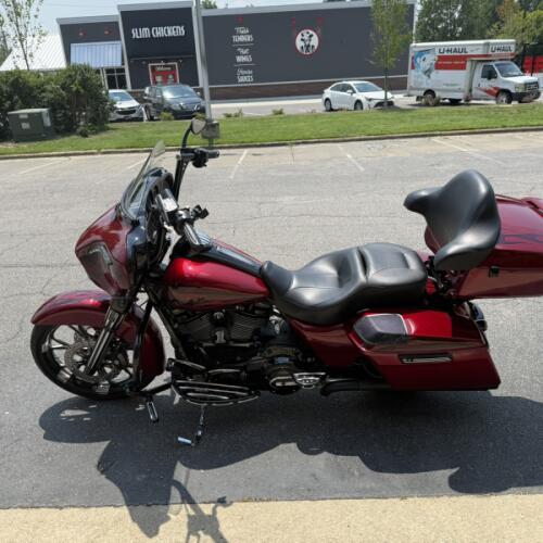 FLHXS 2017 Street Glide® Special thumb 1