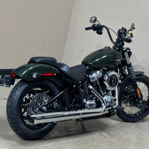Harley-Davidson® Street Bob® 2026 thumb 0