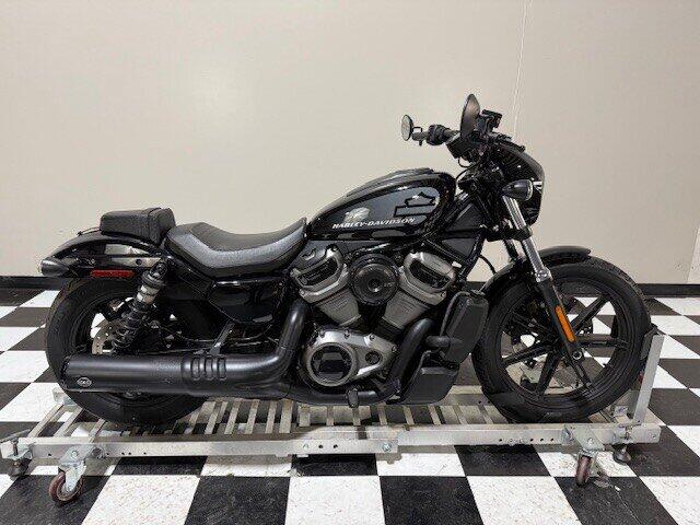 RH975 2022 Nightster™