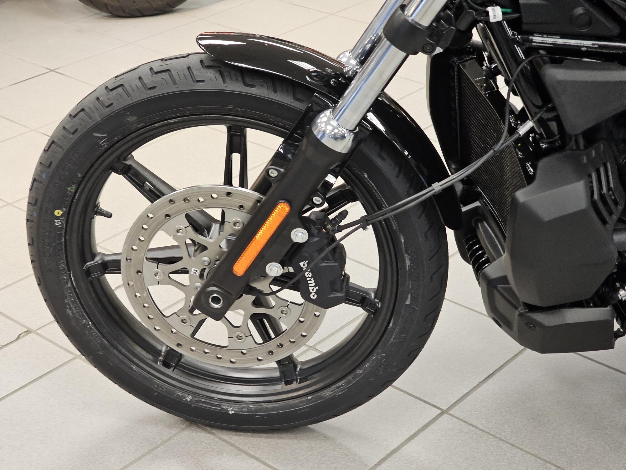 RH975 2026 Nightster®, photo 13