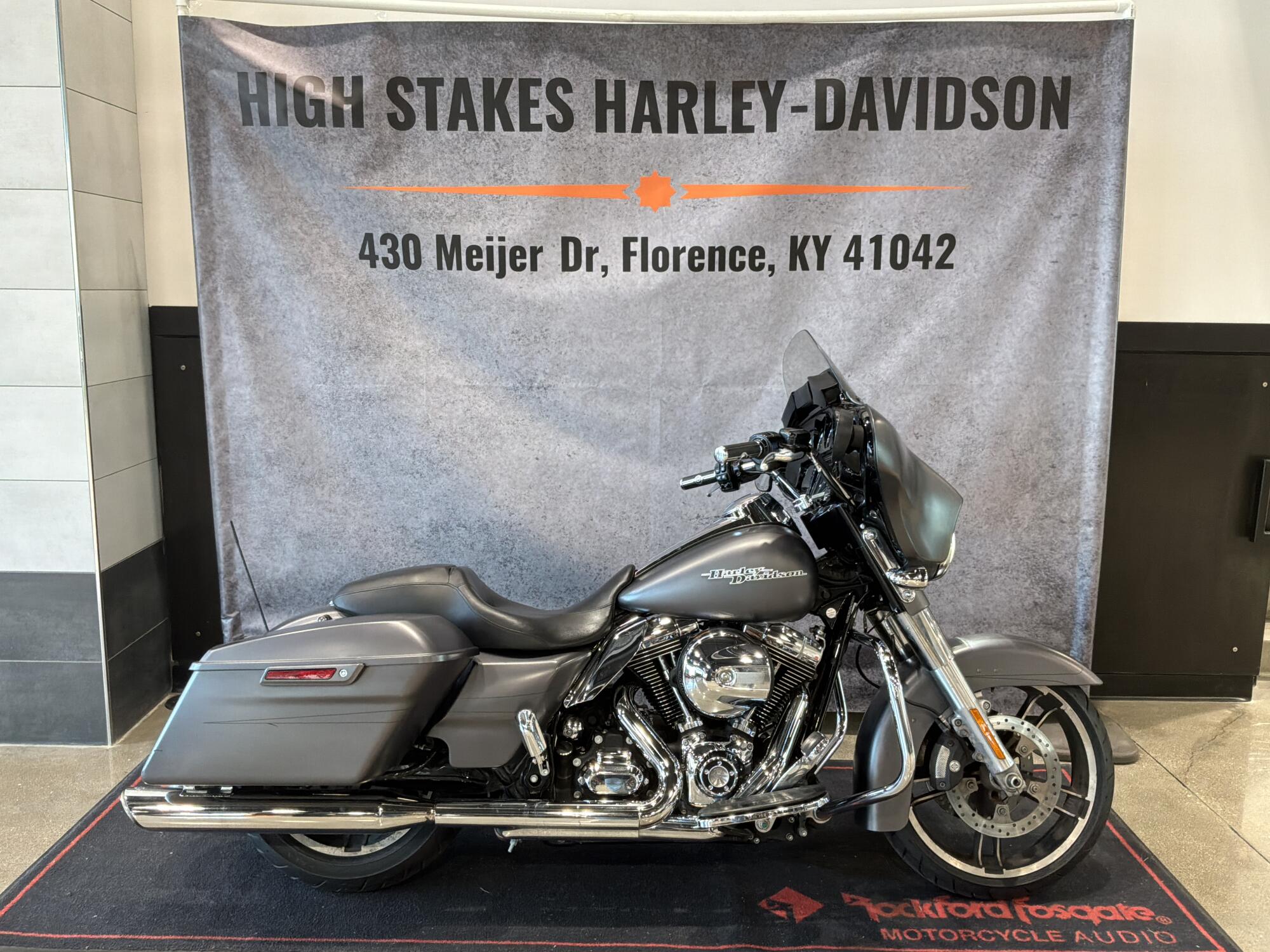 2016 Harley-Davidson® Street Glide® Special Charcoal Denim