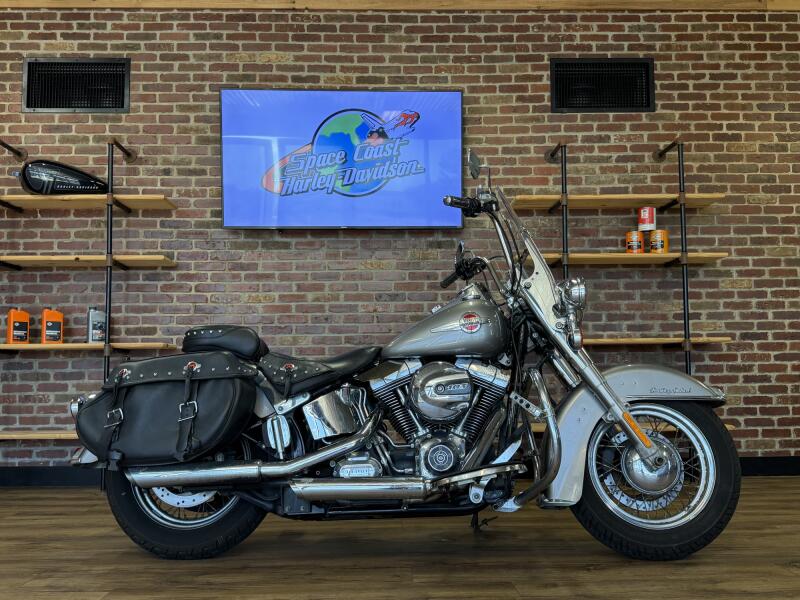 Harley-Davidson® Heritage Softail® Classic 2016