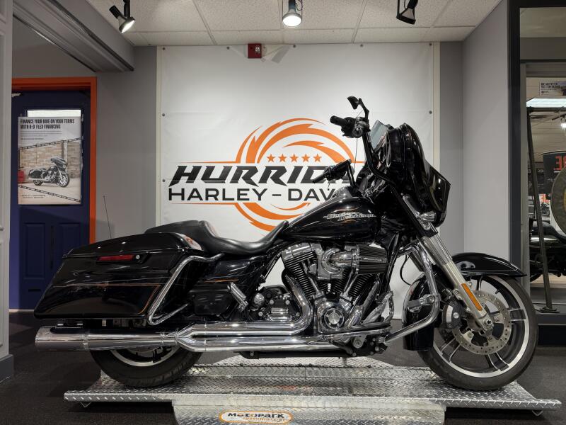 FLHXS 2014 Street Glide® Special