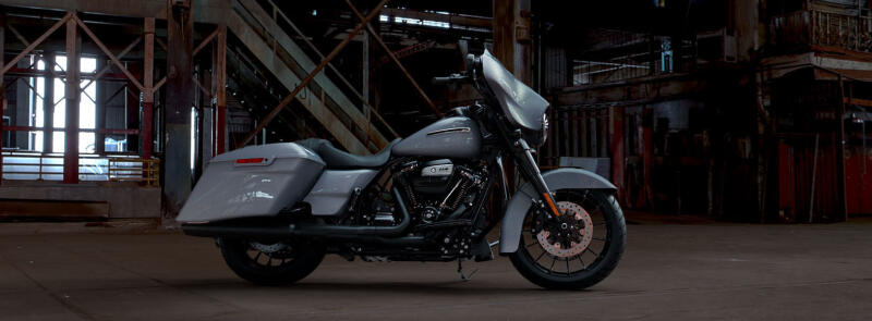 FLHXS 2019 Street Glide® Special