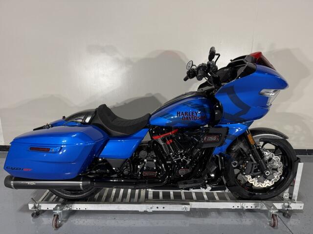 Harley-Davidson® CVO Road Glide ST 2026