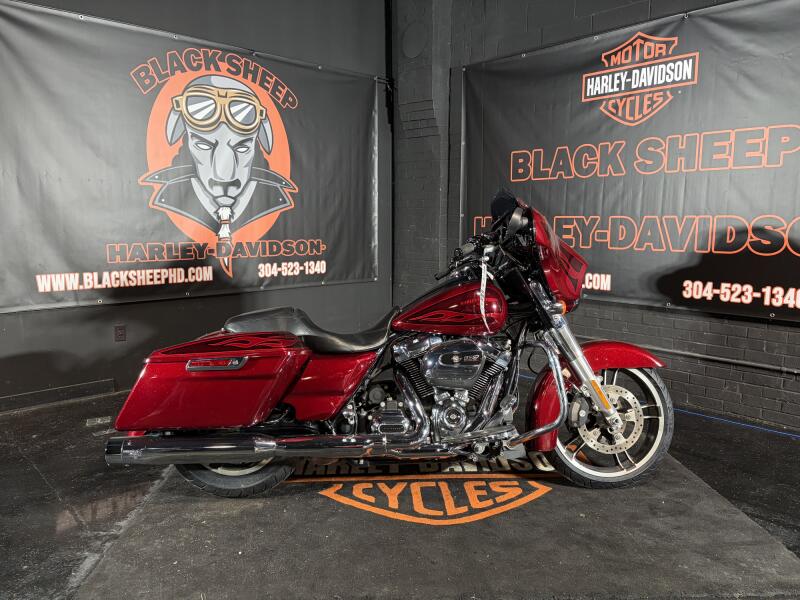 2017 Harley-Davidson Street Glide Special FLHXS