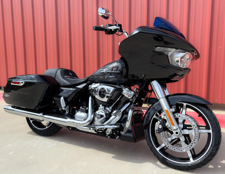 2026 Harley-Davidson® Road Glide® FLTRX Liberty Edition Midnight Ember